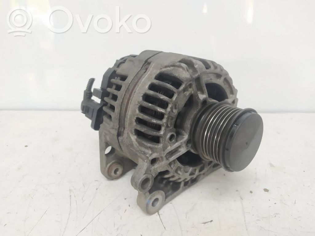 Alternador   038903024A