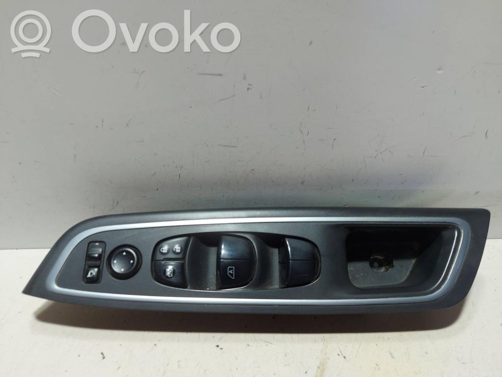 Electric window control switch   18508SD