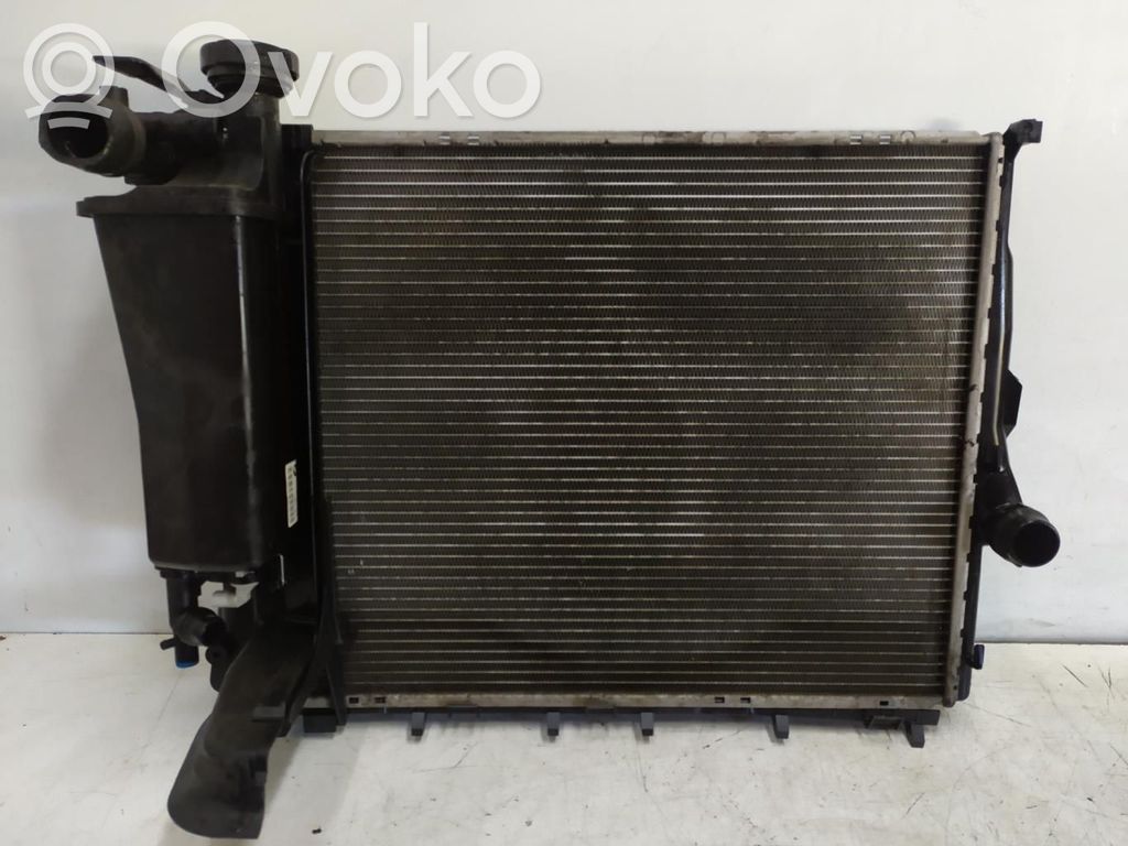 Coolant radiator   7791513