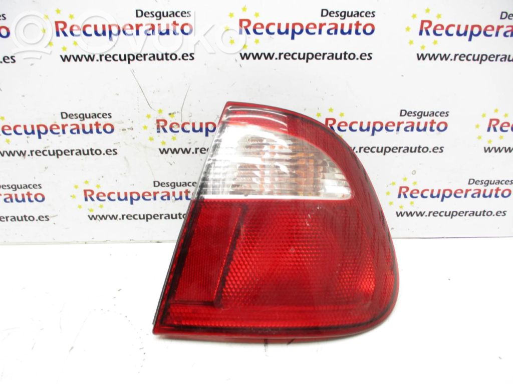 Seat Cordoba (6K) Lampă spate în caroserie 