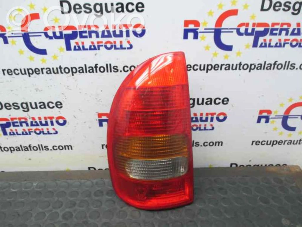 Opel Corsa B Lampa tylna 