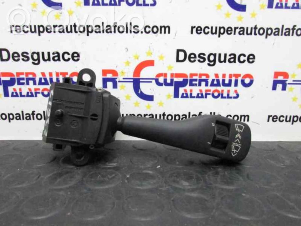 Interruptor del limpiaparabrisas   8363664