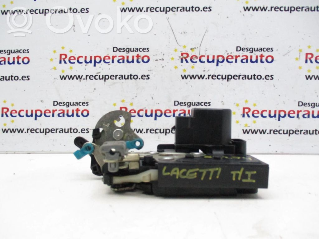 Cerradura de puerta trasera