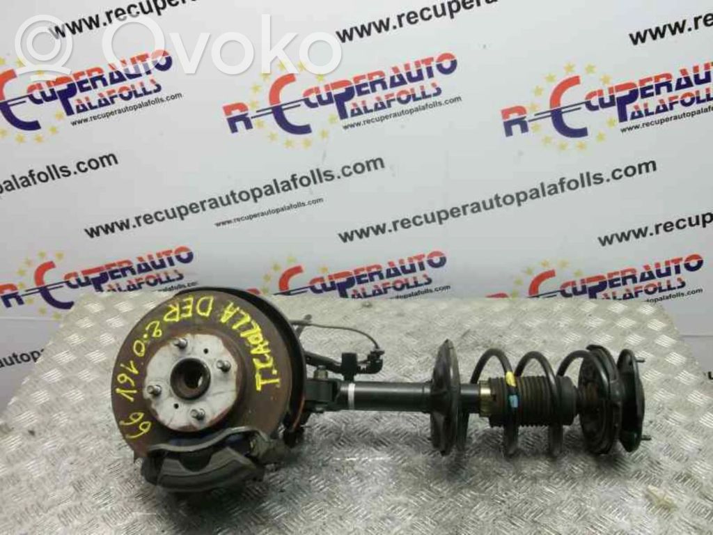 Toyota Corolla E110 Amortiguador delantero 