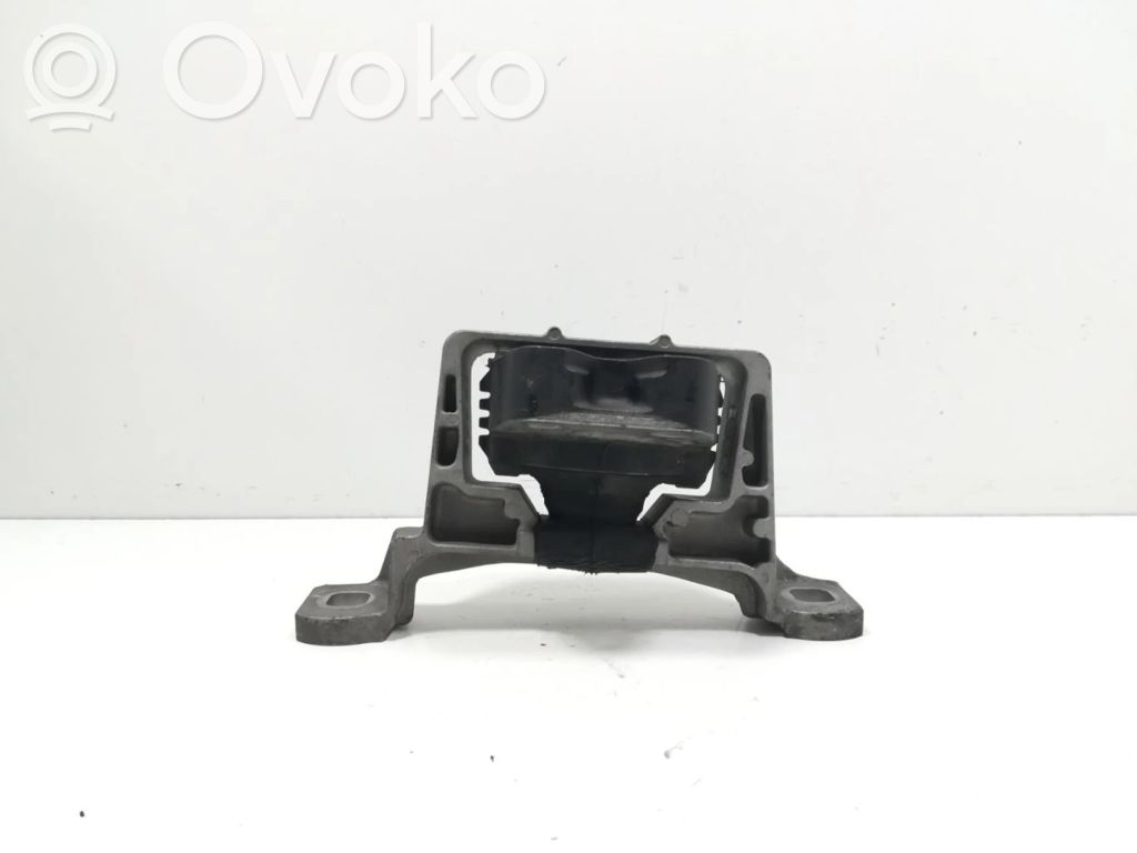 Engine mounting bracket   3M516F012CG