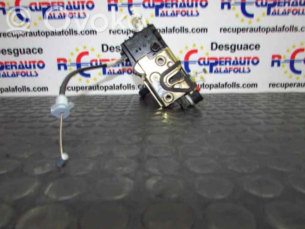Peugeot 207 CC Încuietoare ușă spate 