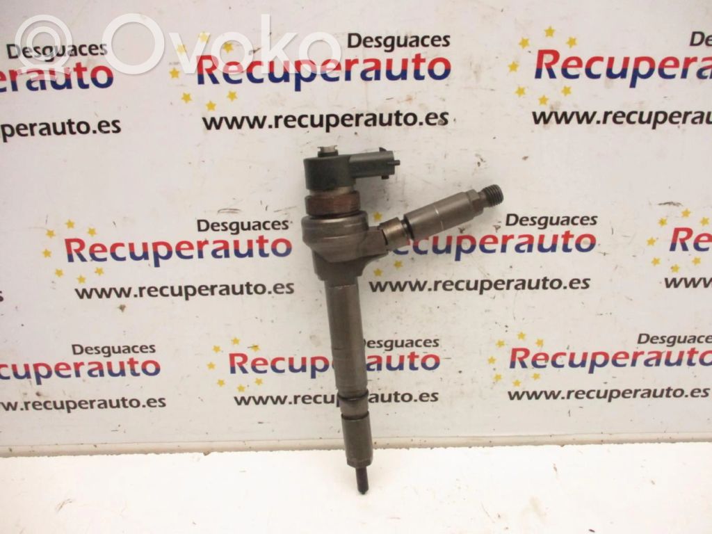Inyector de combustible   0445110175