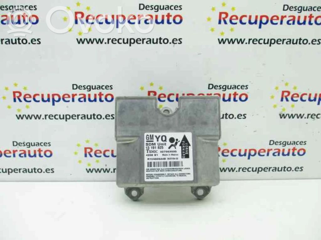 Opel Astra H Unidad de control/módulo del Airbag 