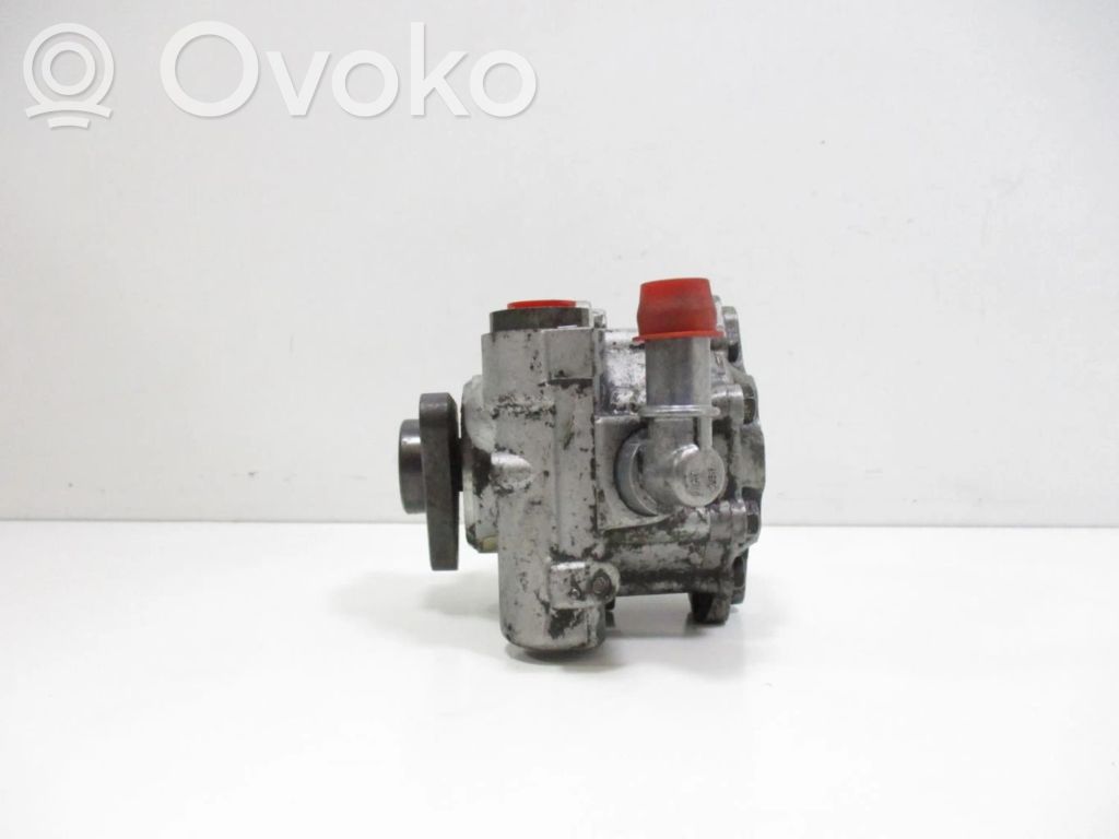 Ohjaustehostimen pumppu   QVB101452