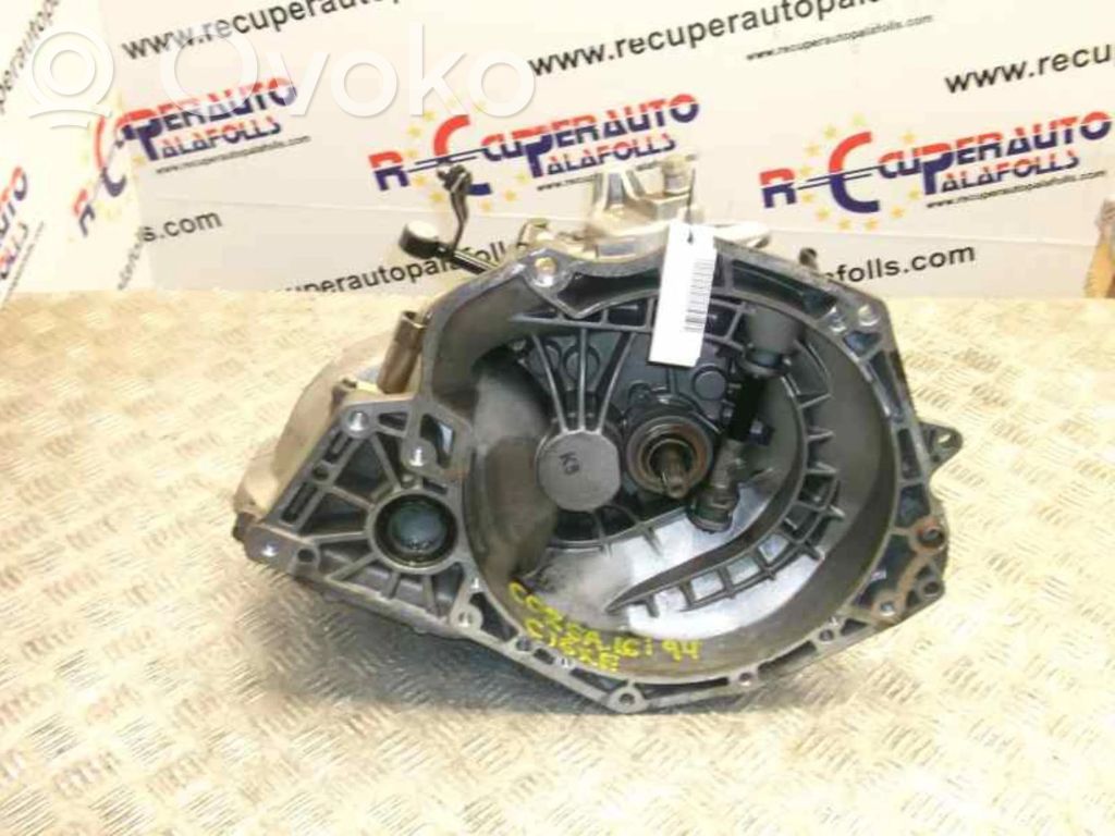 Opel Corsa B Scatola del cambio manuale a 5 velocità 