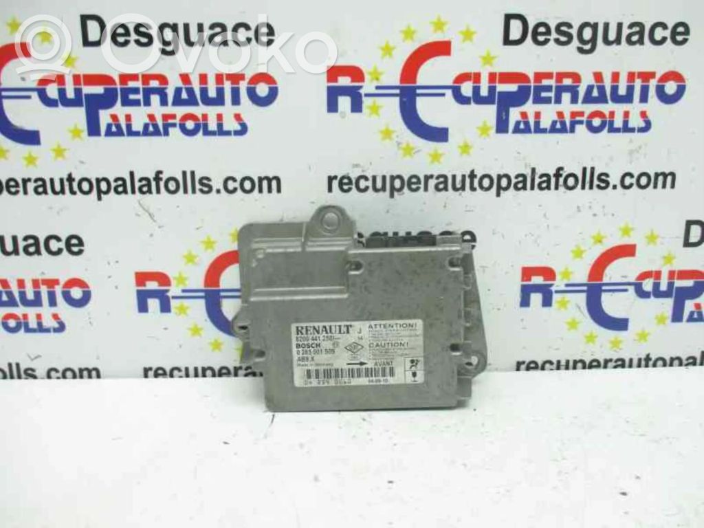 Airbag control unit/module   8200441250