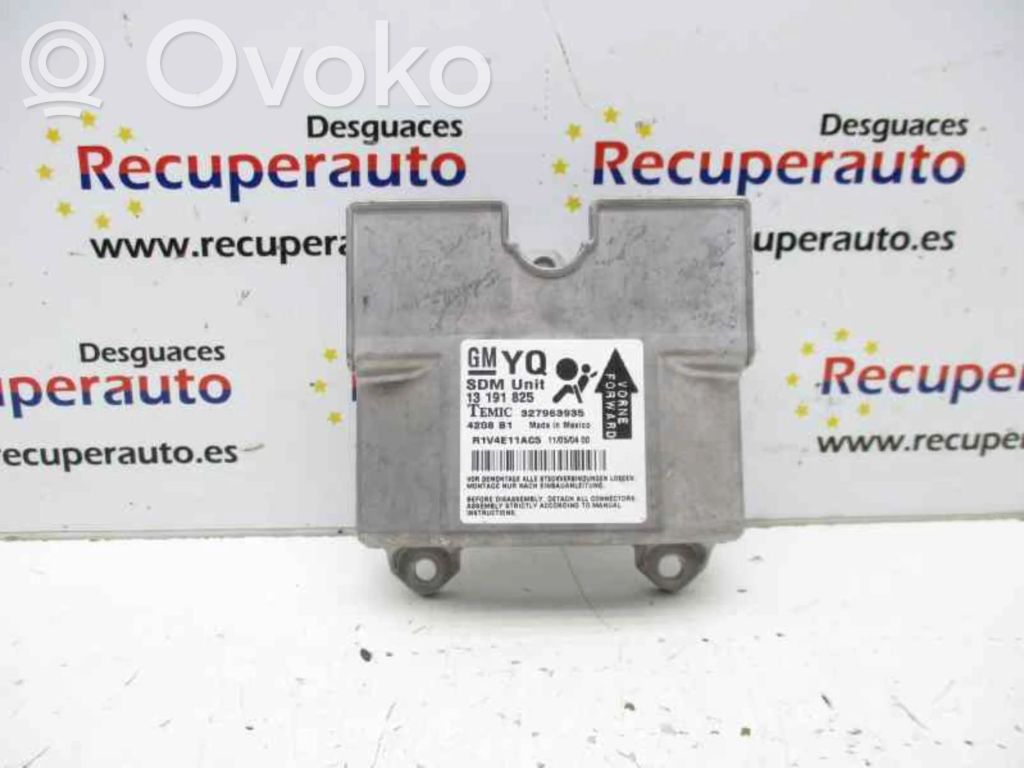 Opel Astra H Unidad de control/módulo del Airbag 