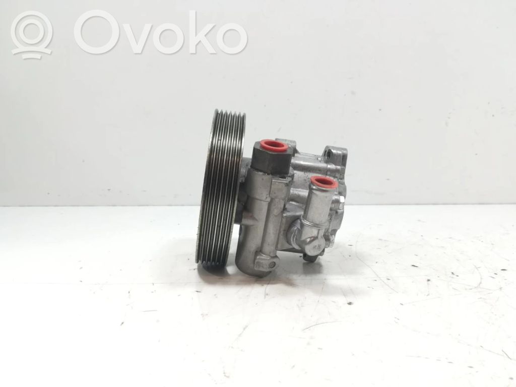 Ohjaustehostimen pumppu   9647983580