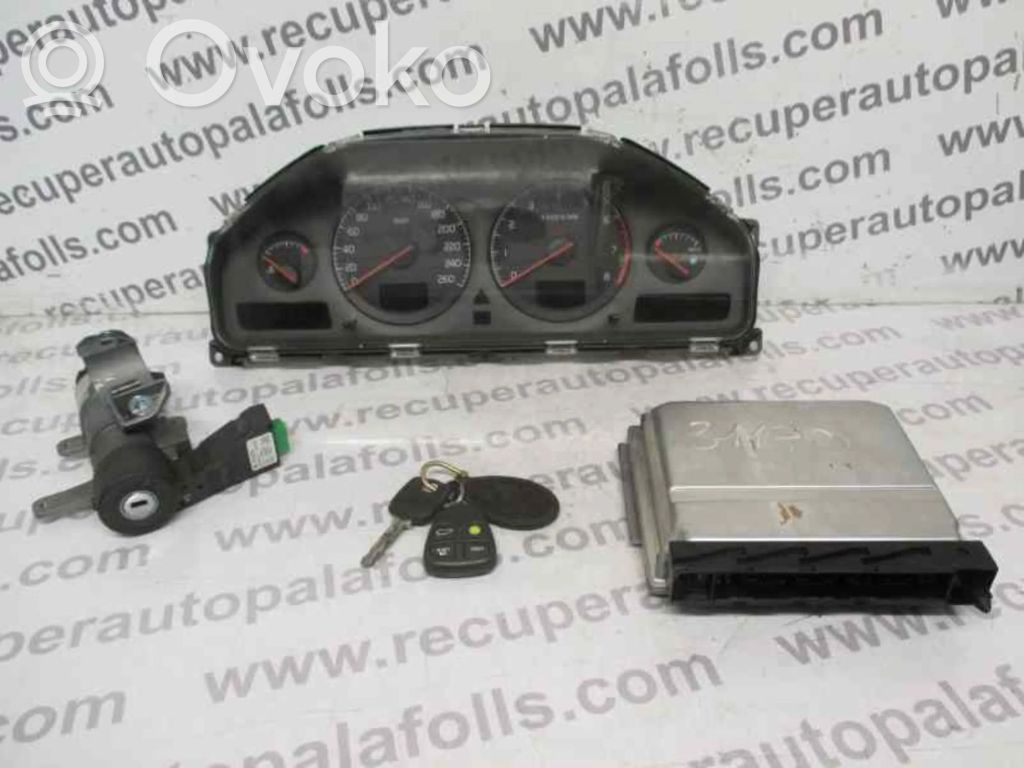 Unidad de control/módulo ECU del motor   0261207666