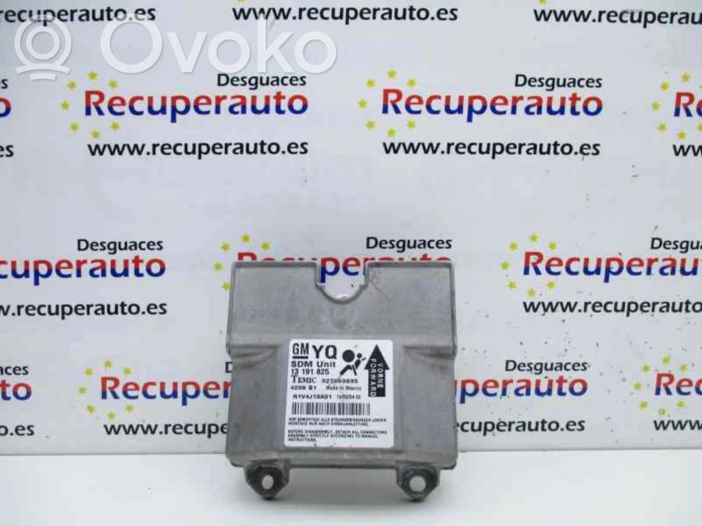 Opel Astra H Unidad de control/módulo del Airbag 