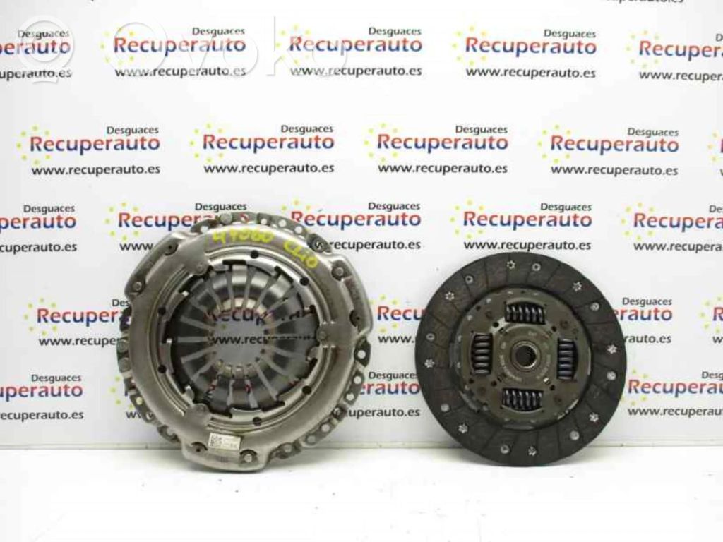 Renault Clio III Kit d'embrayage 