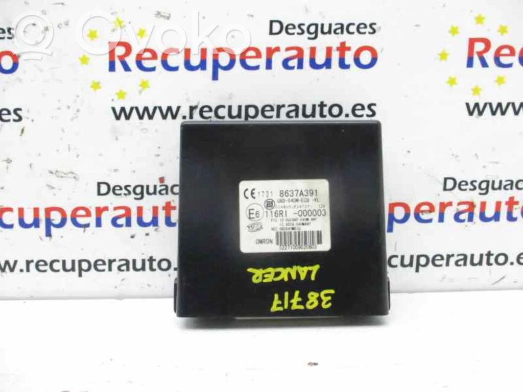 Unidad de control/módulo del motor   8637A391