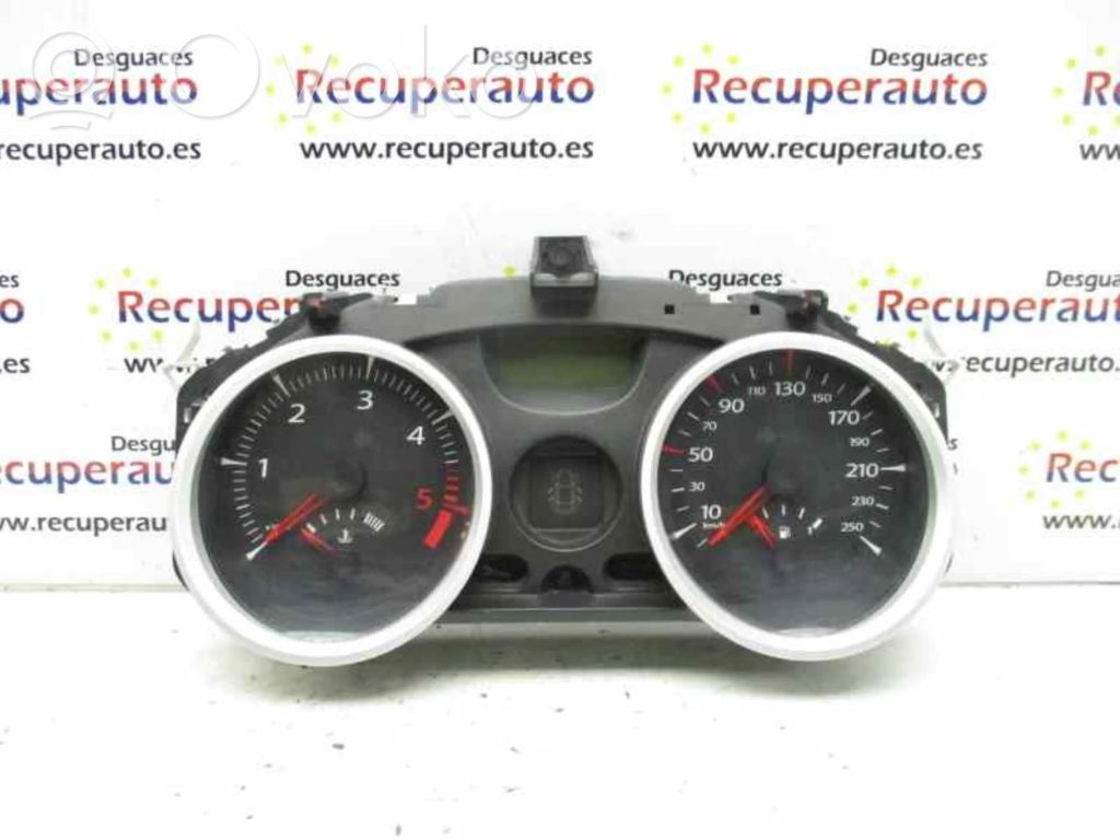Renault Megane II Licznik / Prędkościomierz 