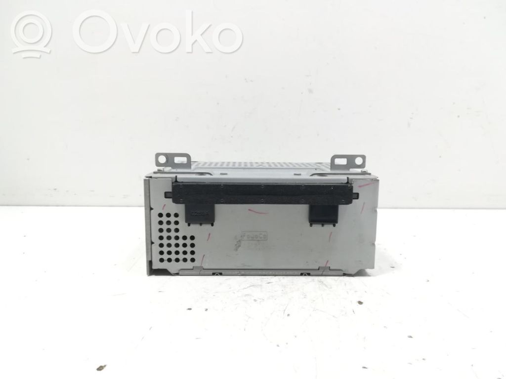 Ford Focus Radio / CD-Player / DVD-Player / Navigation 