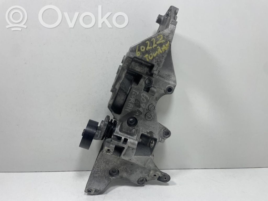 Volkswagen Touran II Supporto del generatore/alternatore 