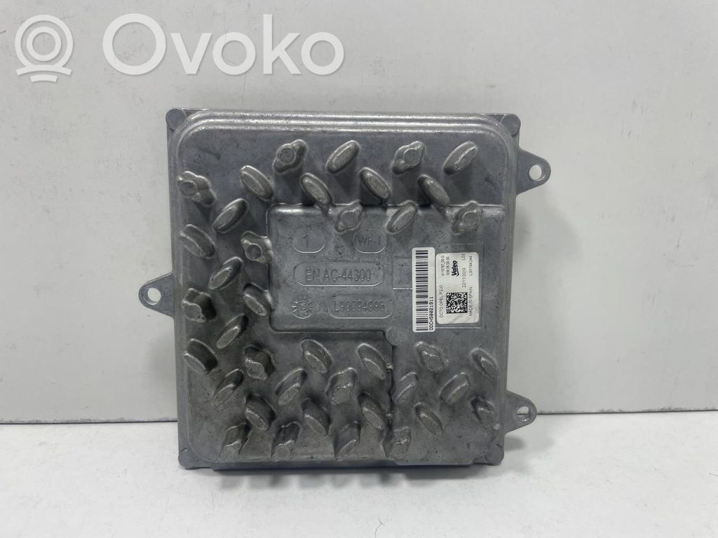 Unidad de control/módulo de los faros xenón   L90094996