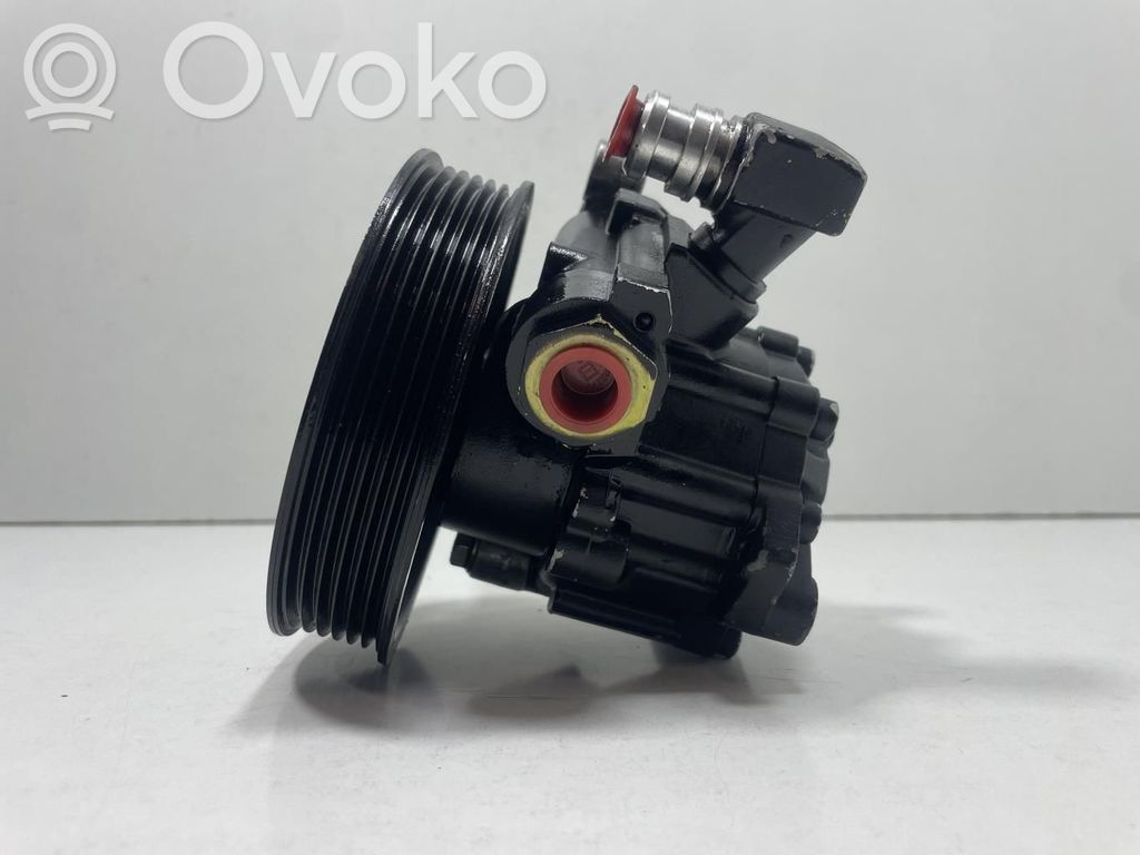 Ohjaustehostimen pumppu   A0054662201