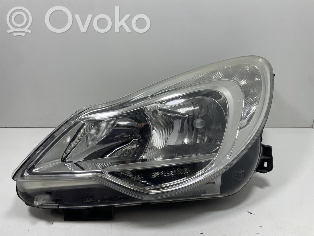 Opel Corsa D Faro/fanale 