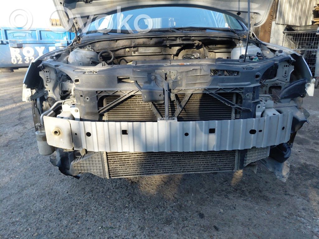 Mazda 3 I Balkis priekinio bamperio 