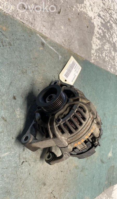 Opel Corsa C Alternador 