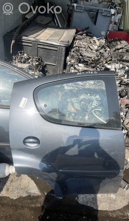 Peugeot 107 Galinės durys 