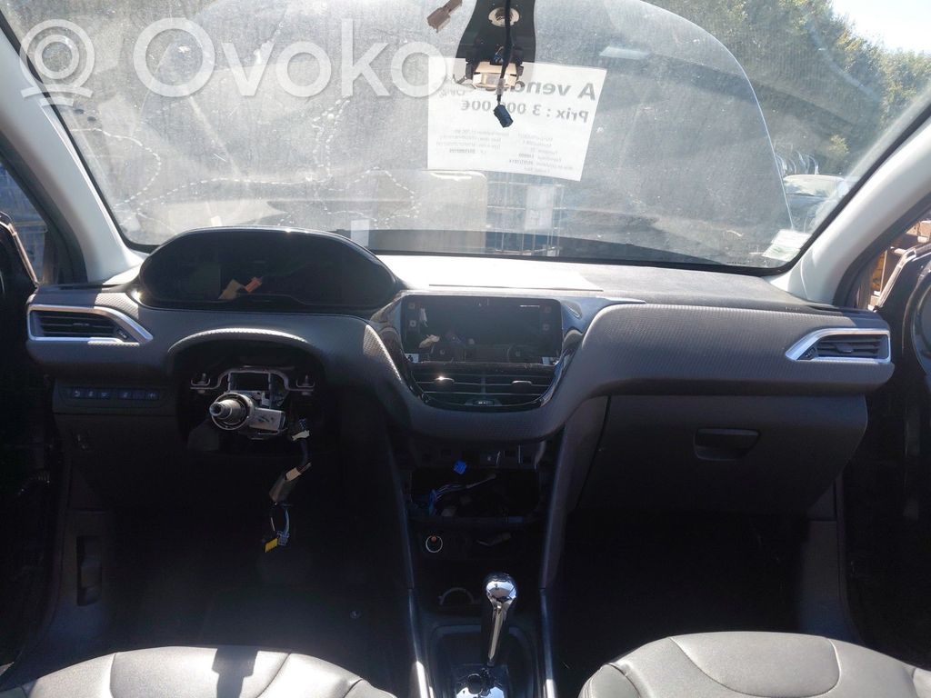Peugeot 2008 I Panel de instrumentos 