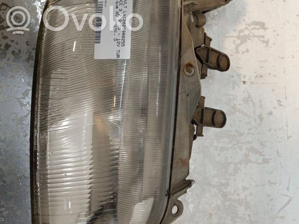 Scheinwerfer   7701038270