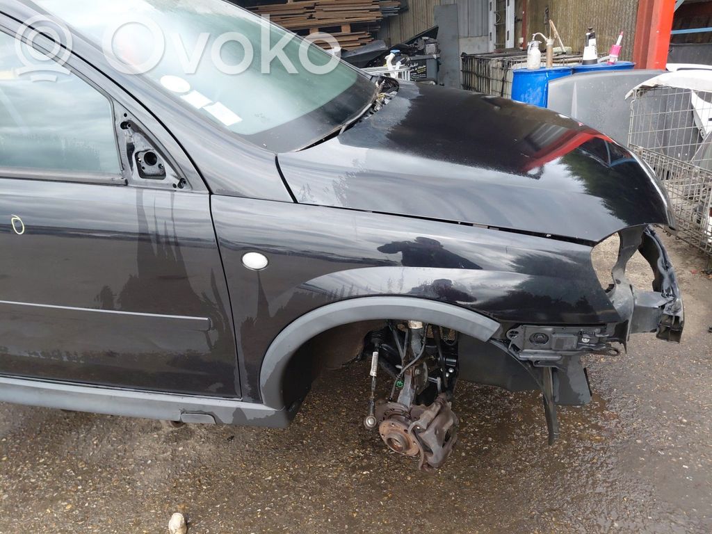 Opel Corsa C Sparnas 