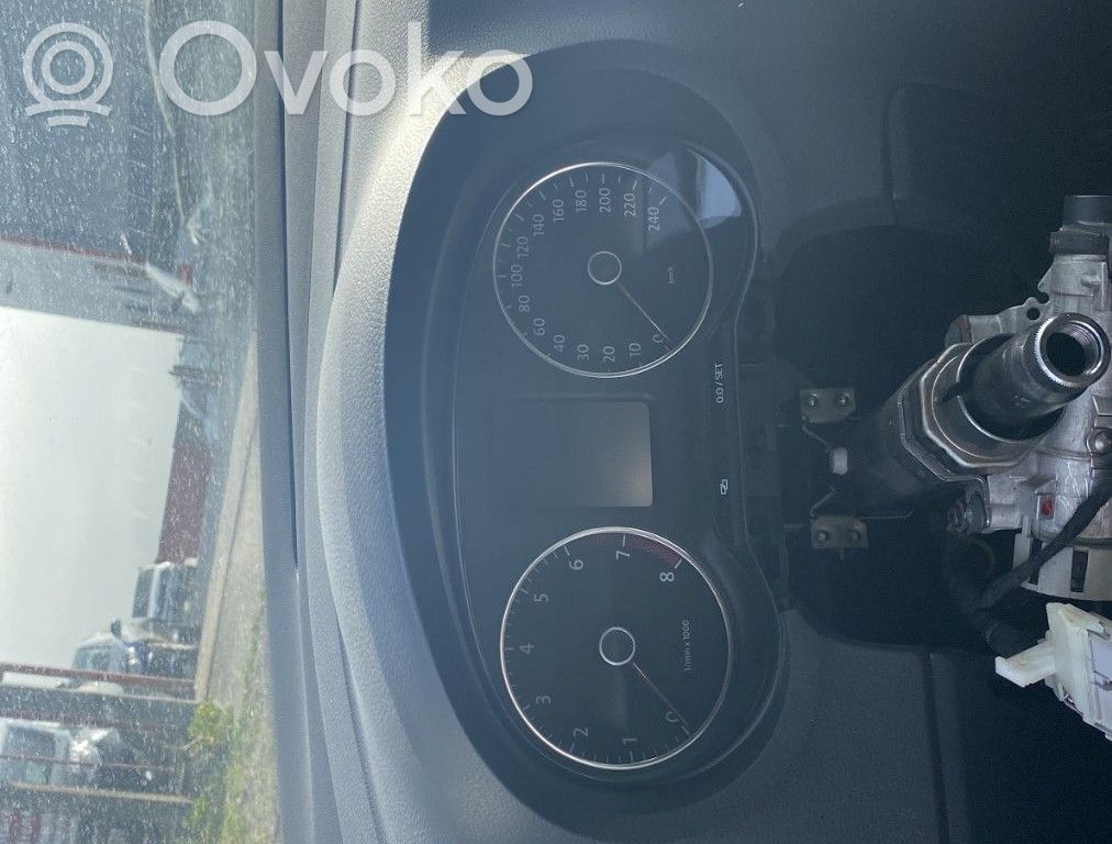 Volkswagen Polo V 6R Deska rozdzielcza 