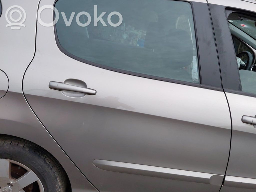 Peugeot 308 Puerta trasera 