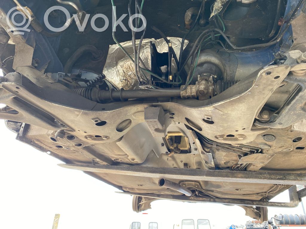 Renault Twingo I Front subframe 