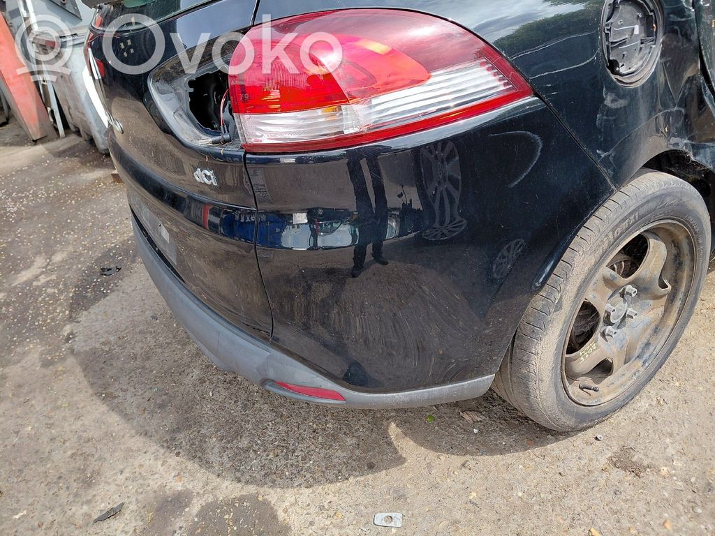 Renault Clio IV Parachoques 