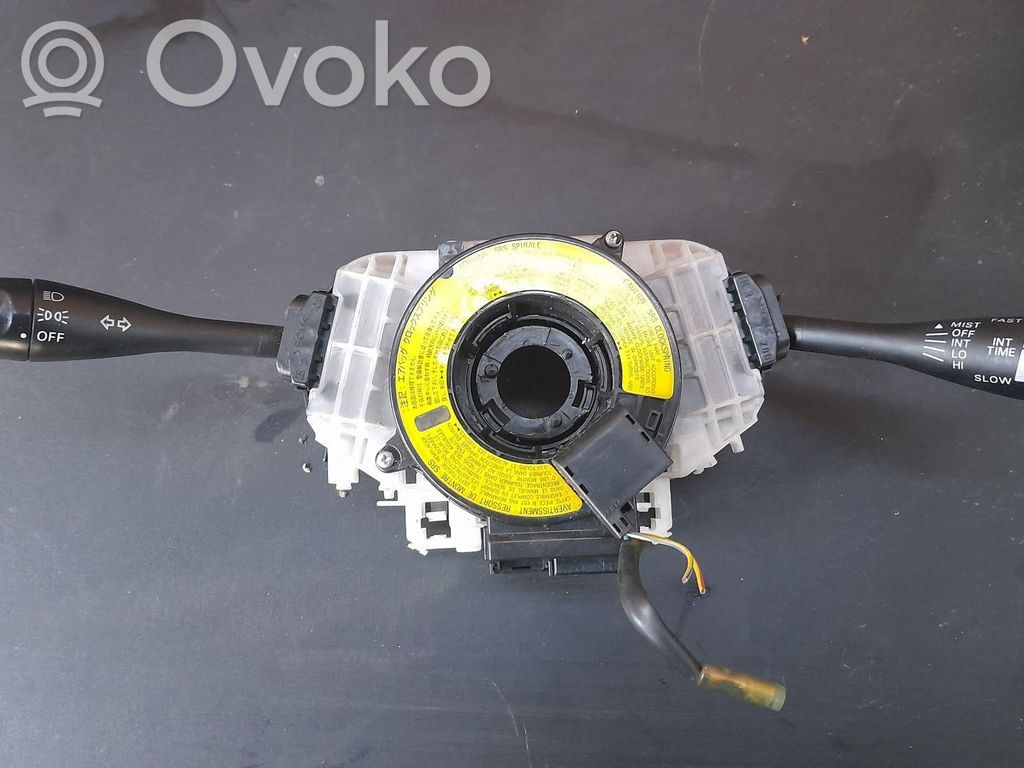 Mitsubishi Lancer Lukturu tīrītāju slēdzis 