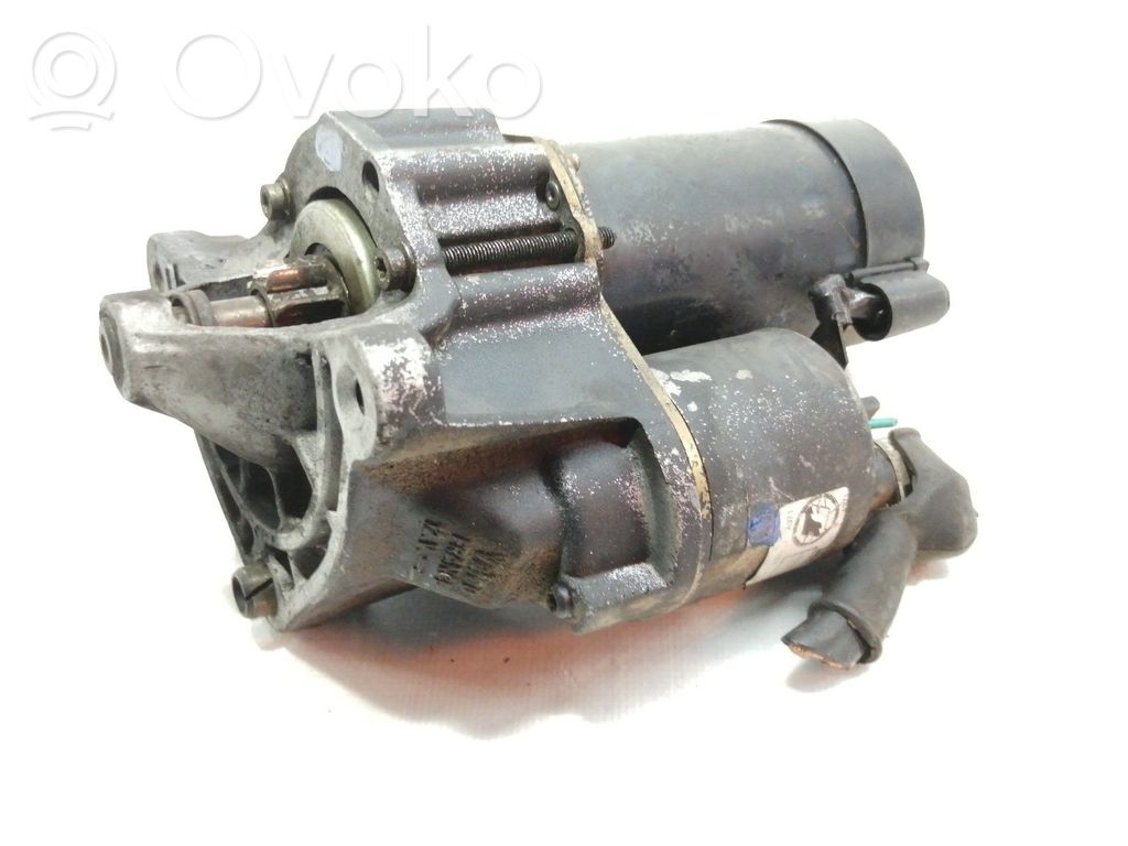 Peugeot 205 Starteris 