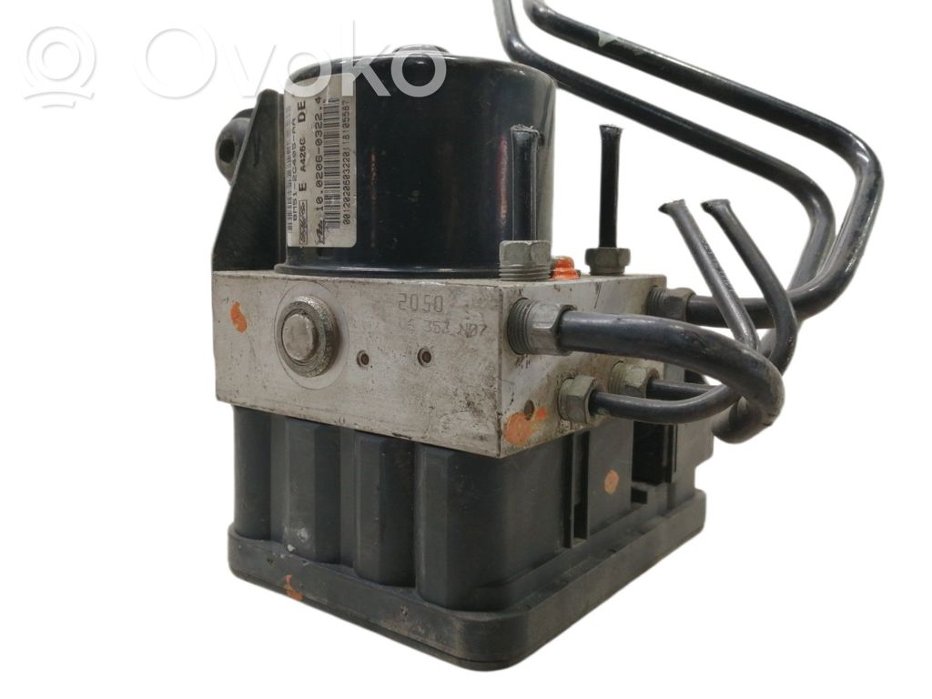 ABS bloks   8M512C405AA