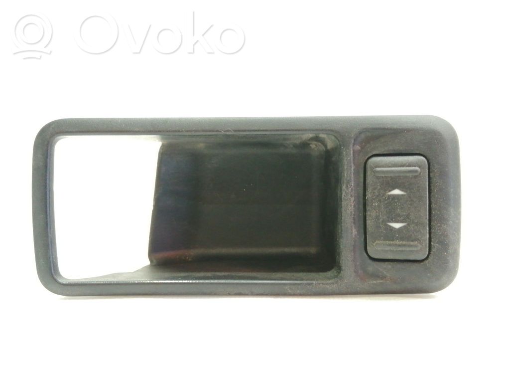 Electric window control switch   3M51226A36ADW