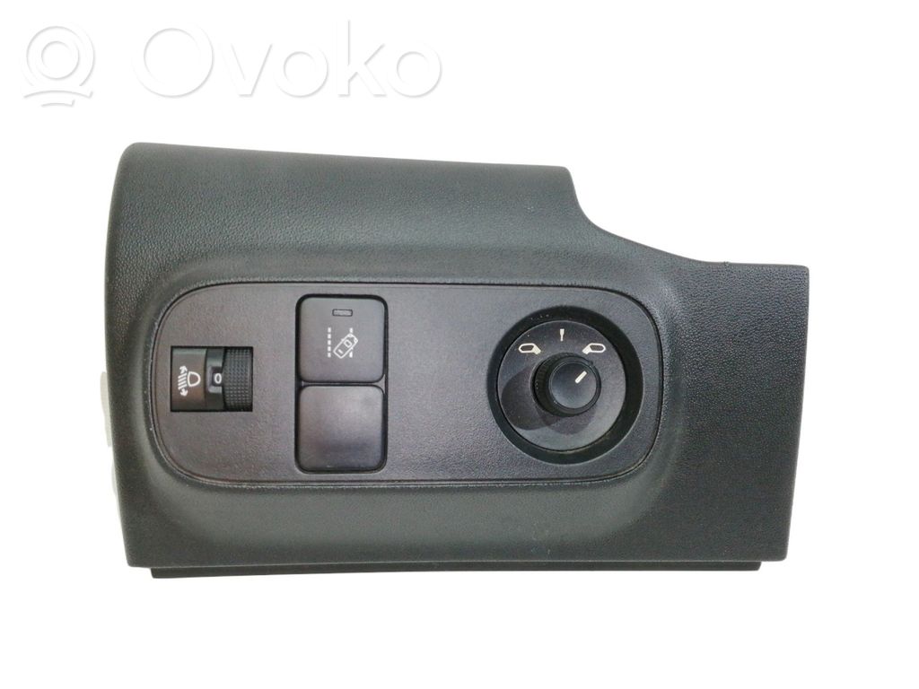 Wing mirror switch   9812848877