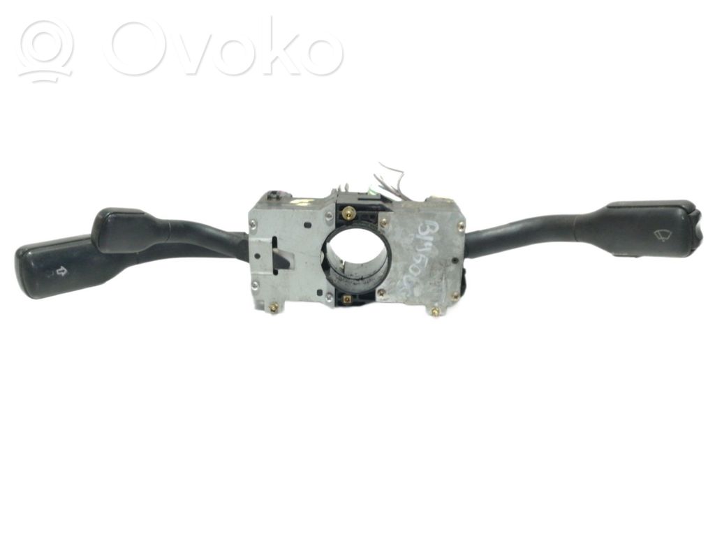 Interruptor de control multifunción   4A0953503A