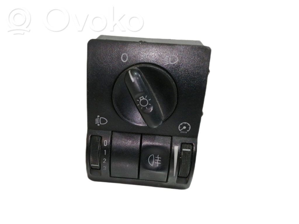 Interruptor de control del panel de luces   9116614