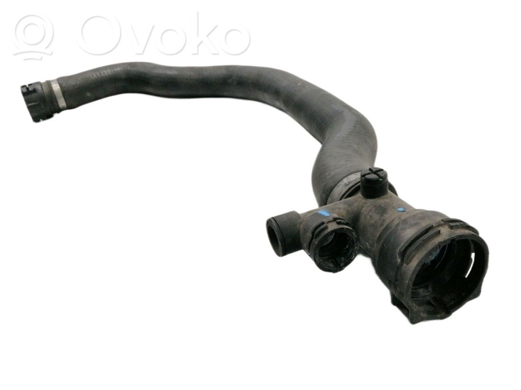 BMW 3 E46 Ilmastointilaitteen putki (A/C) 
