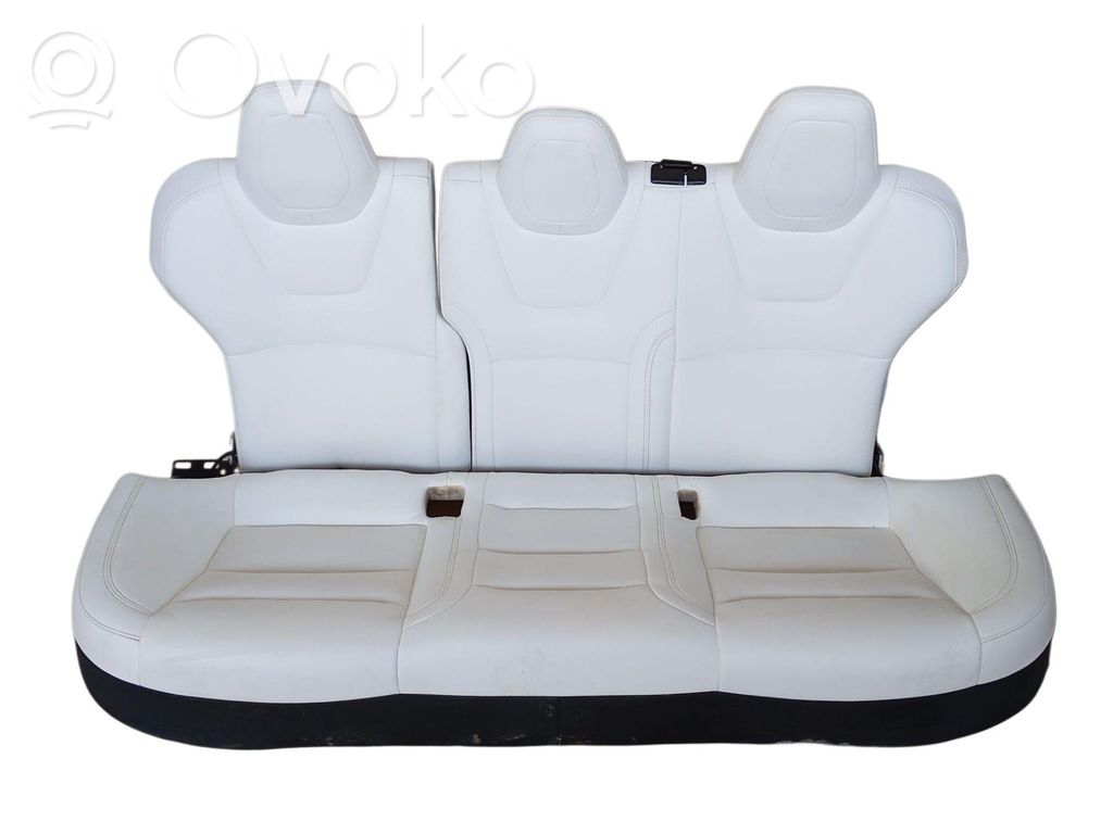 Rear seat   987653300A
