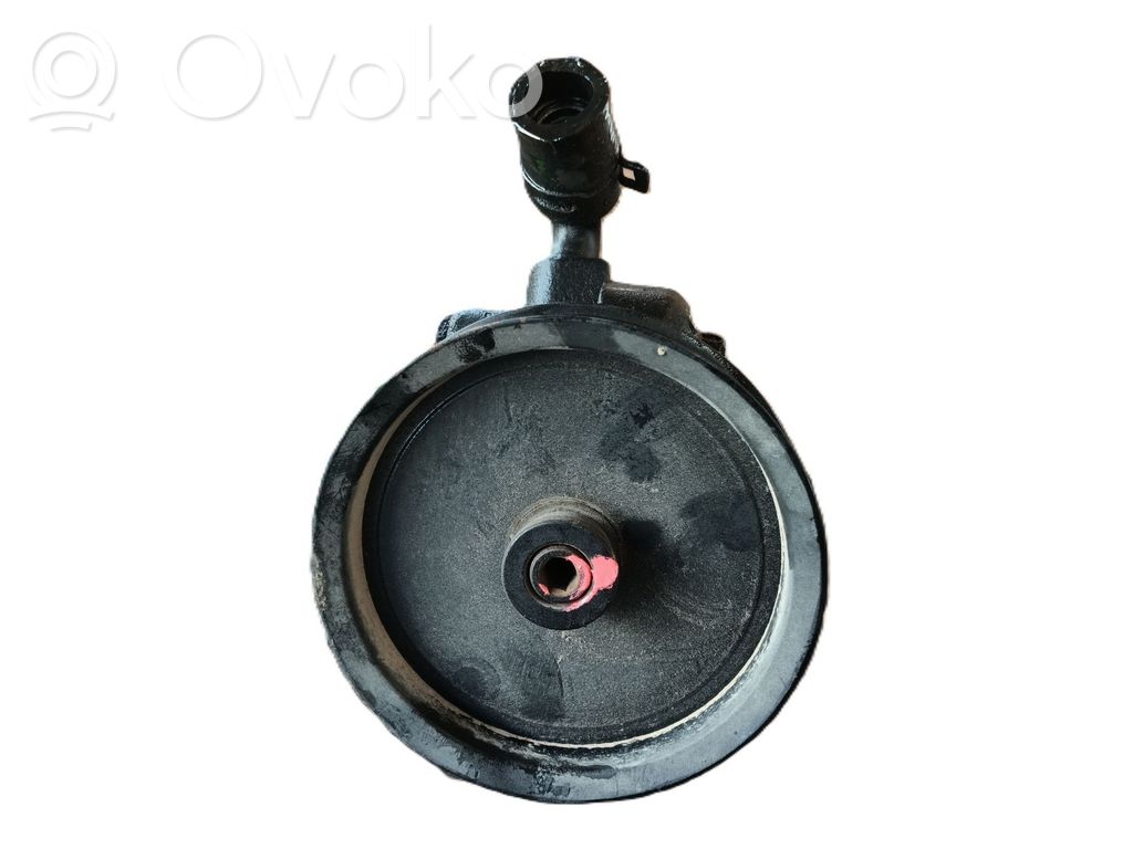 Ford Transit Ohjaustehostimen pumppu 