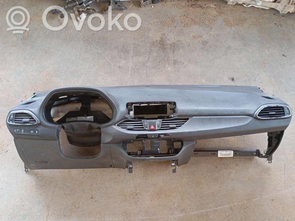 Hyundai i30 Panel de instrumentos 