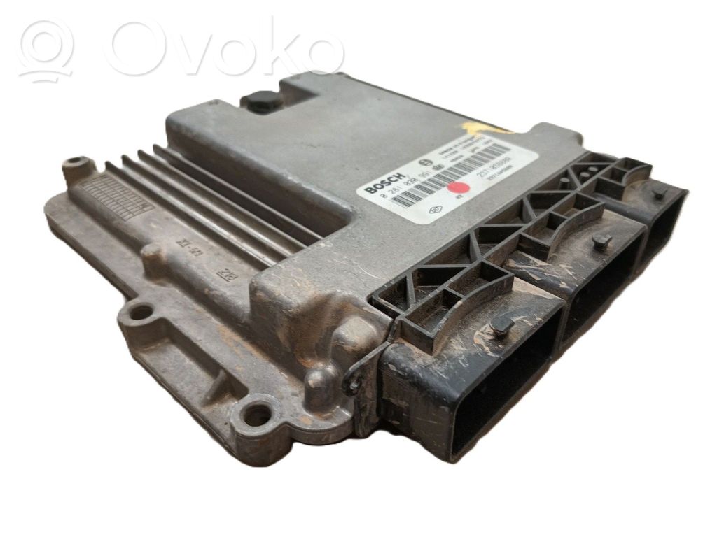 Opel Vivaro Engine control unit/module 