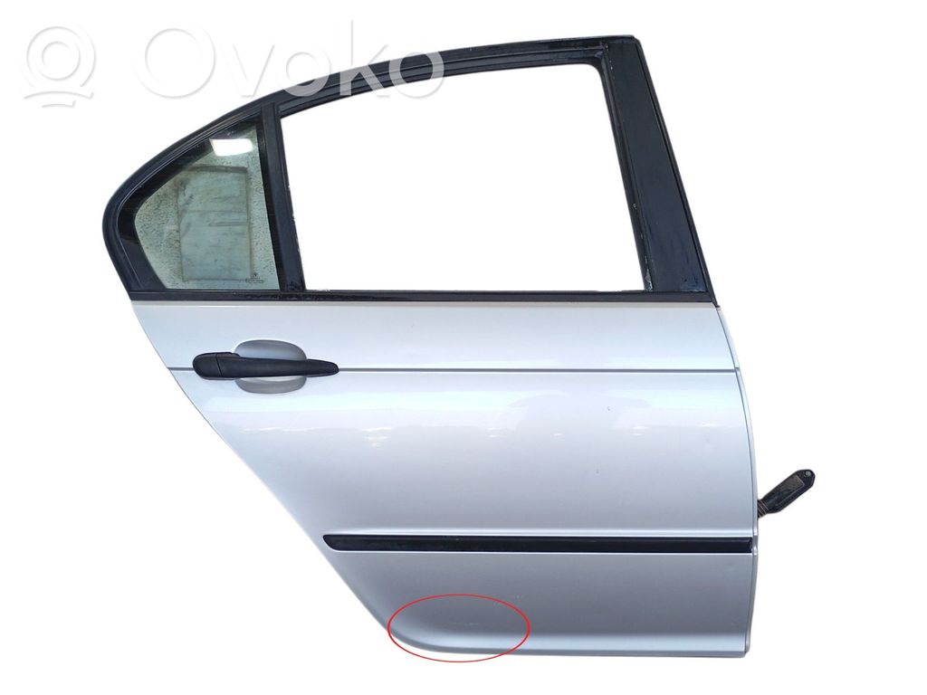 Aizmugurējās durvis   41527034154